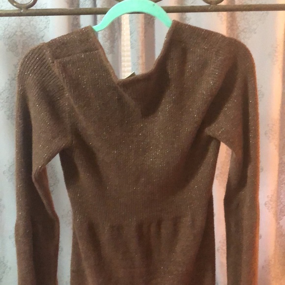 Newport News Vee Neck Sweater NOT FOR SALE - Picture 3 of 10